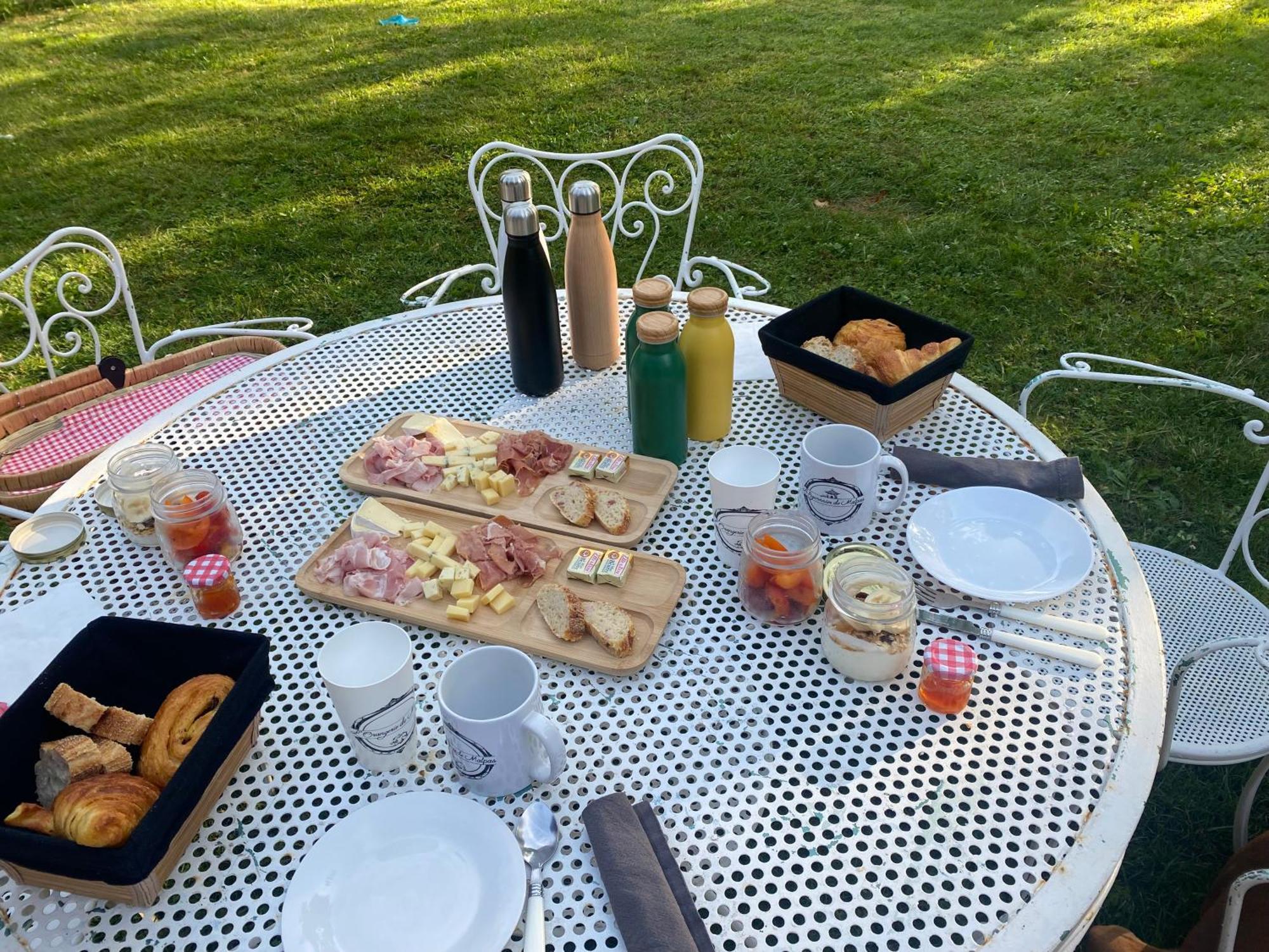 Bed and Breakfast Le Colombier De Malpas Quingey Экстерьер фото